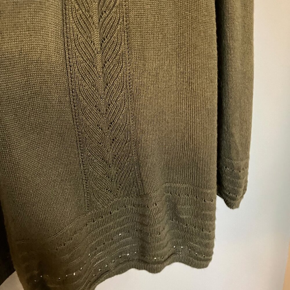 Alfred Dunner Petite Dark Green Long Sleeved Lightweight Cardigan Size PM - Picture 4 of 7